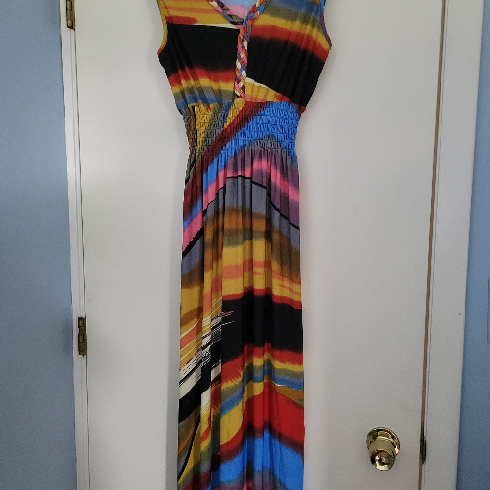NWOT, Stunning, colorful dress